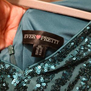 Green formal top sequin long dress